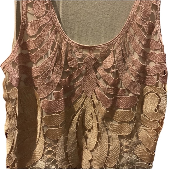 Express Ombré Pink Tank Top - Picture 3 of 7